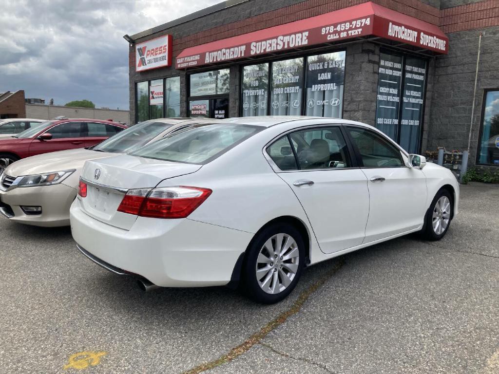 2013 Honda Accord Image 11