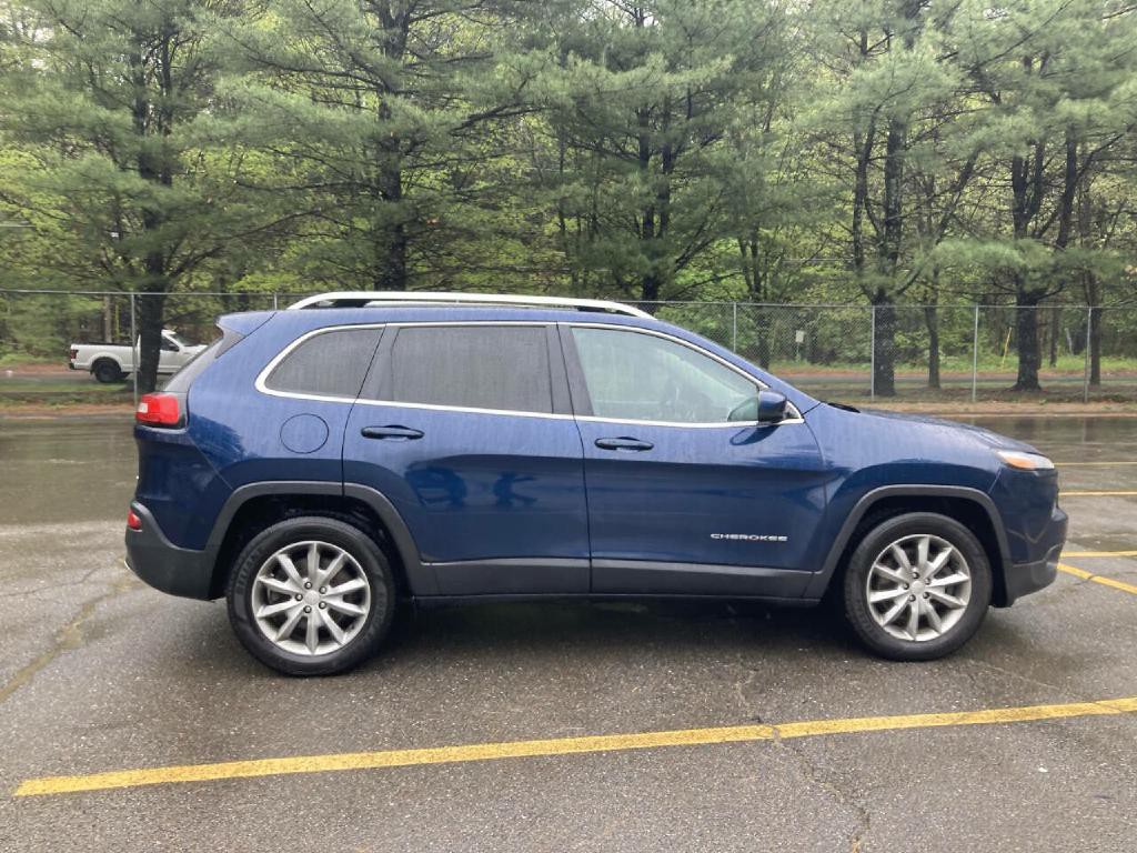 2018 Jeep Cherokee Image 6