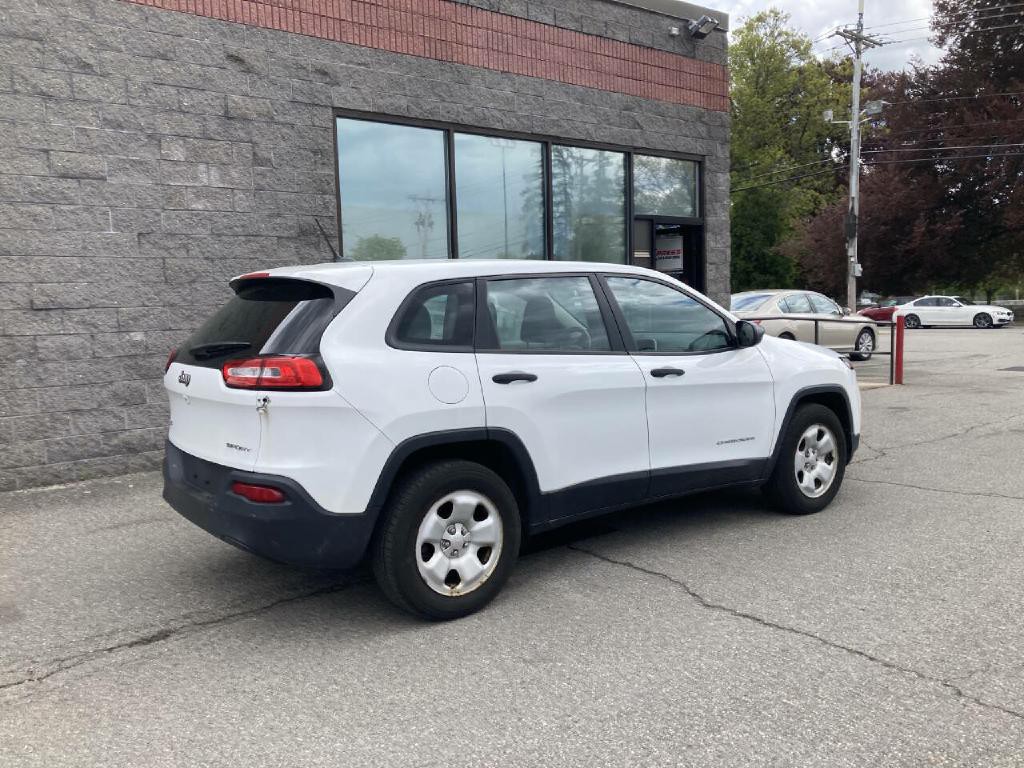 2017 Jeep Cherokee Image 24
