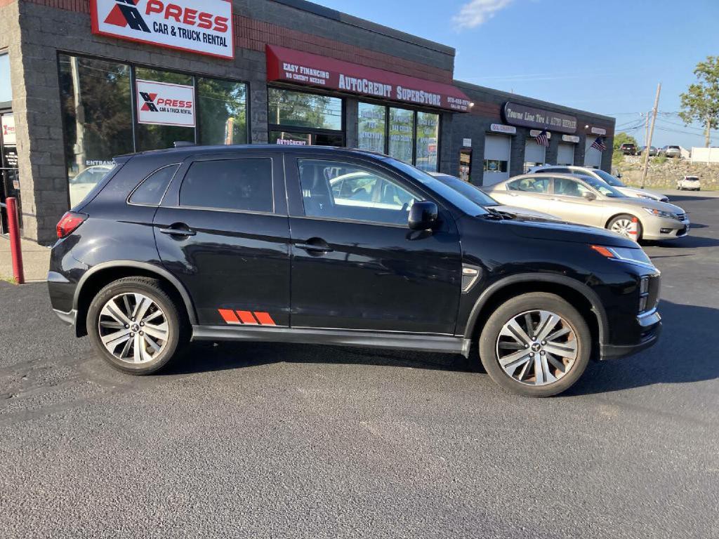 2021 Mitsubishi Outlander Image 8