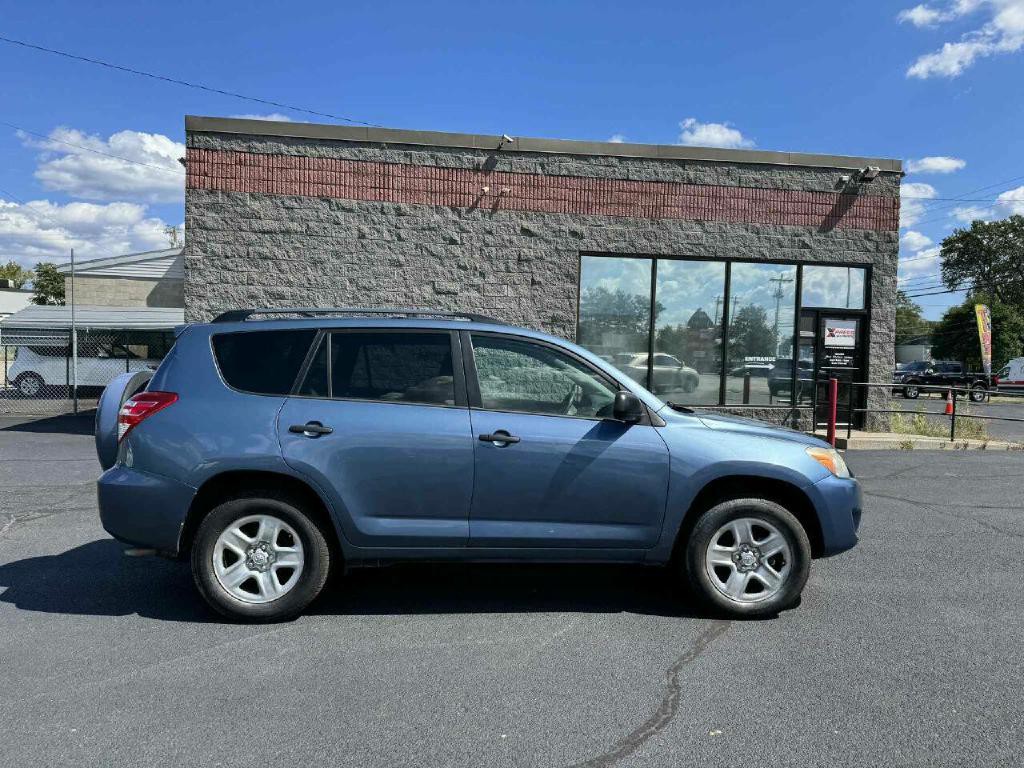 2011 Toyota Rav4 Image 9