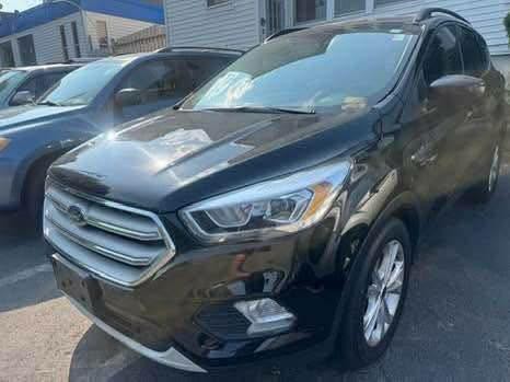 2019 Ford Escape Image 2