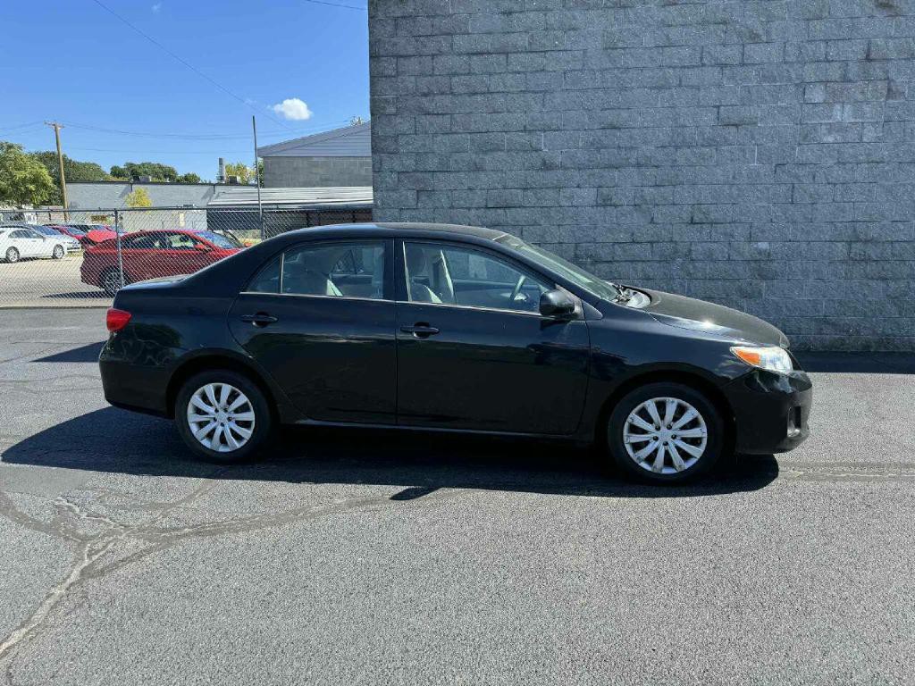 2012 Toyota Corolla Image 3