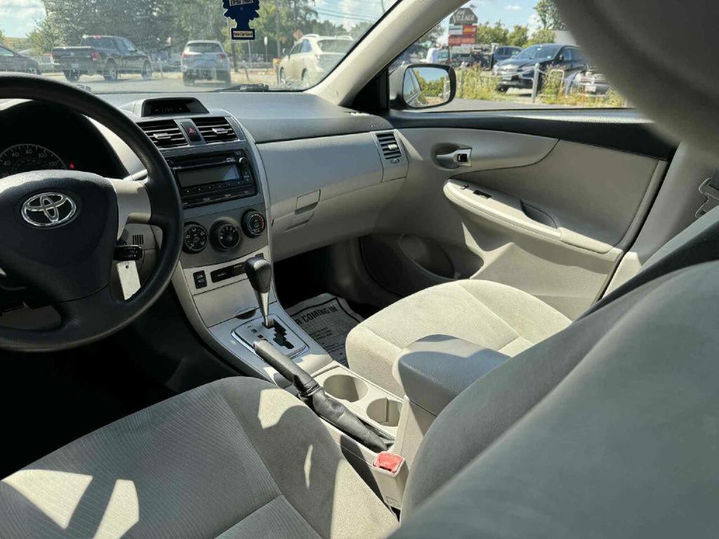 2012 Toyota Corolla Image 4