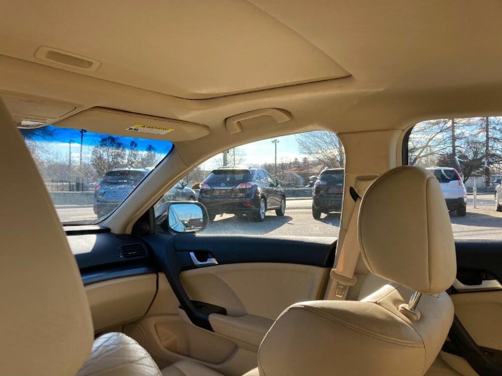 2013 Acura TSX Image 16