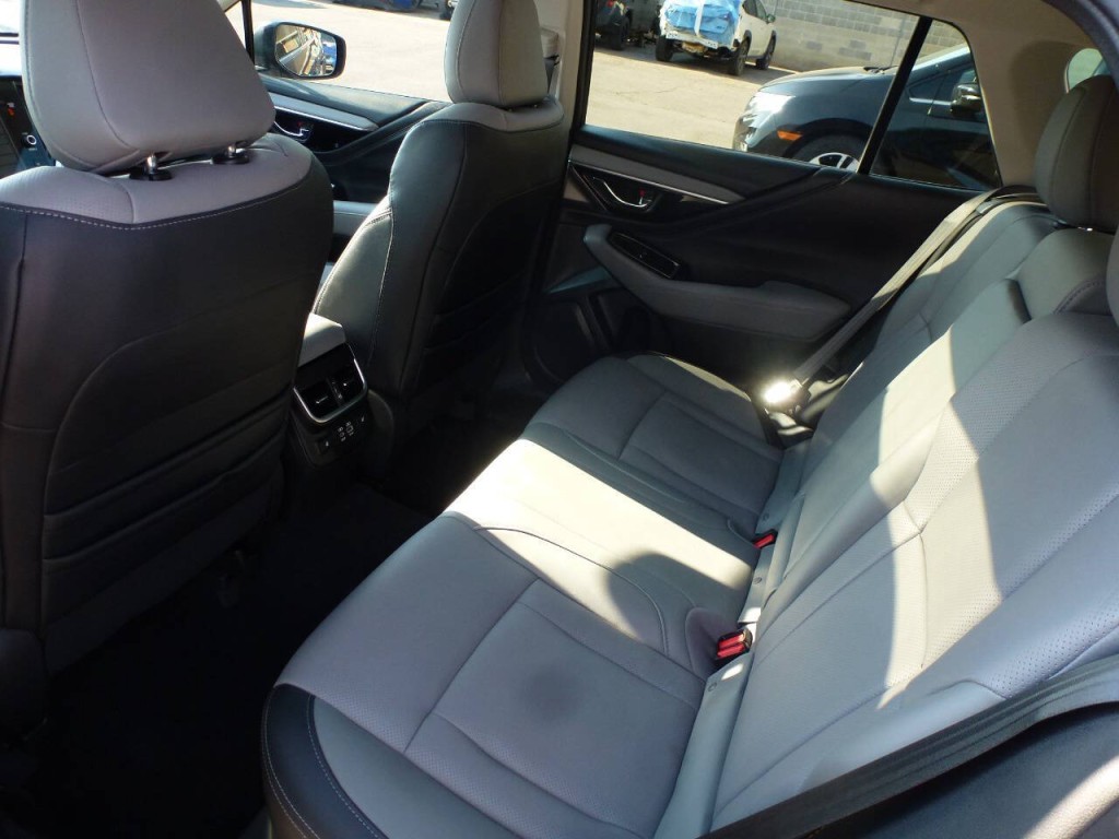 2024 Subaru Outback Image 8