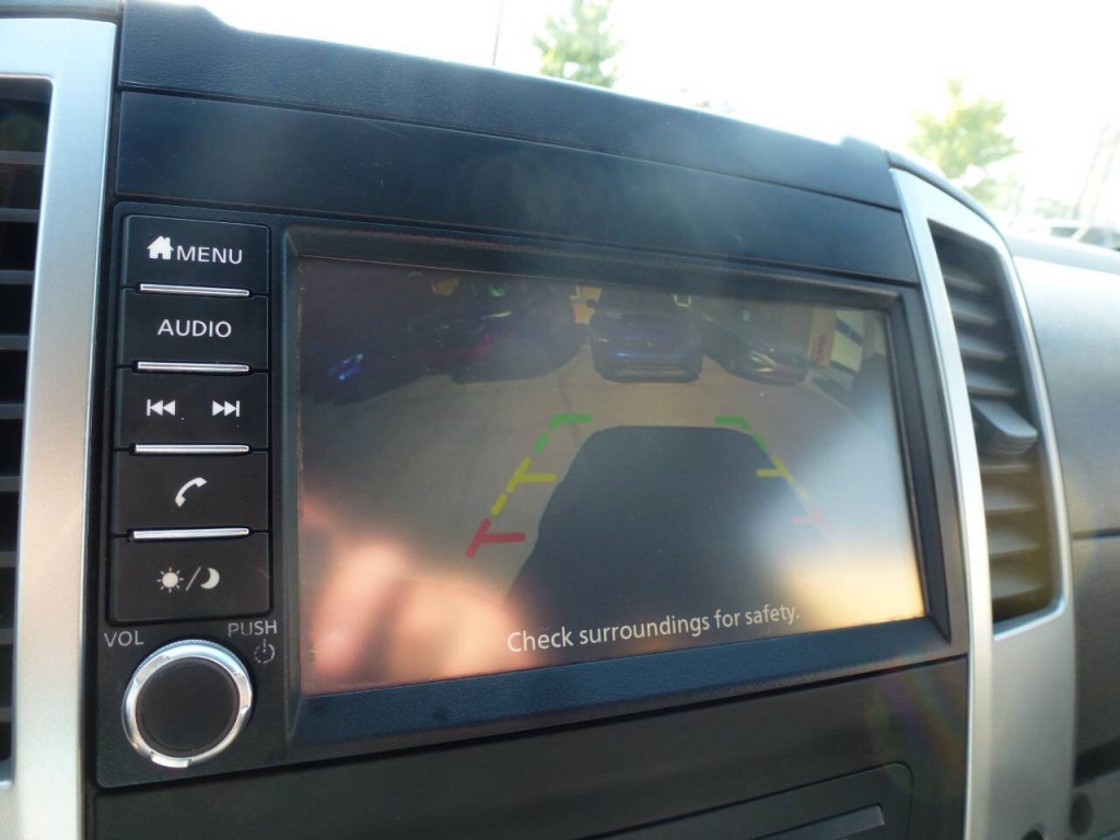 2020 Nissan Frontier Image 10