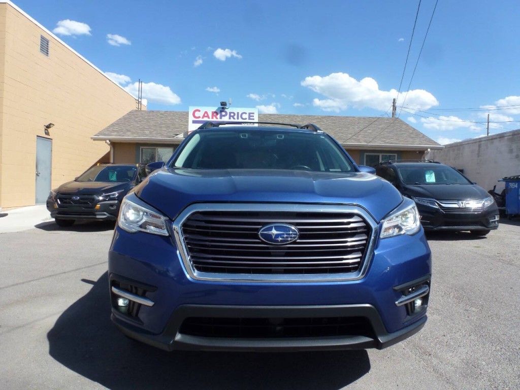 2021 Subaru Ascent Image 2