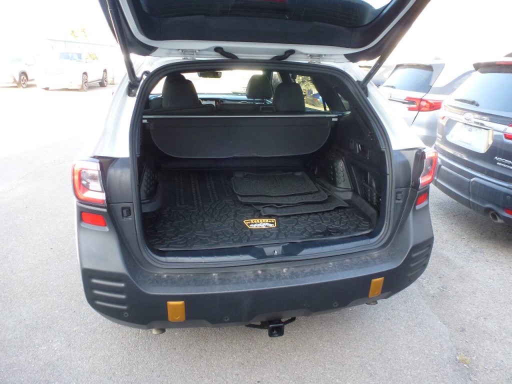 2023 Subaru Outback Image 7