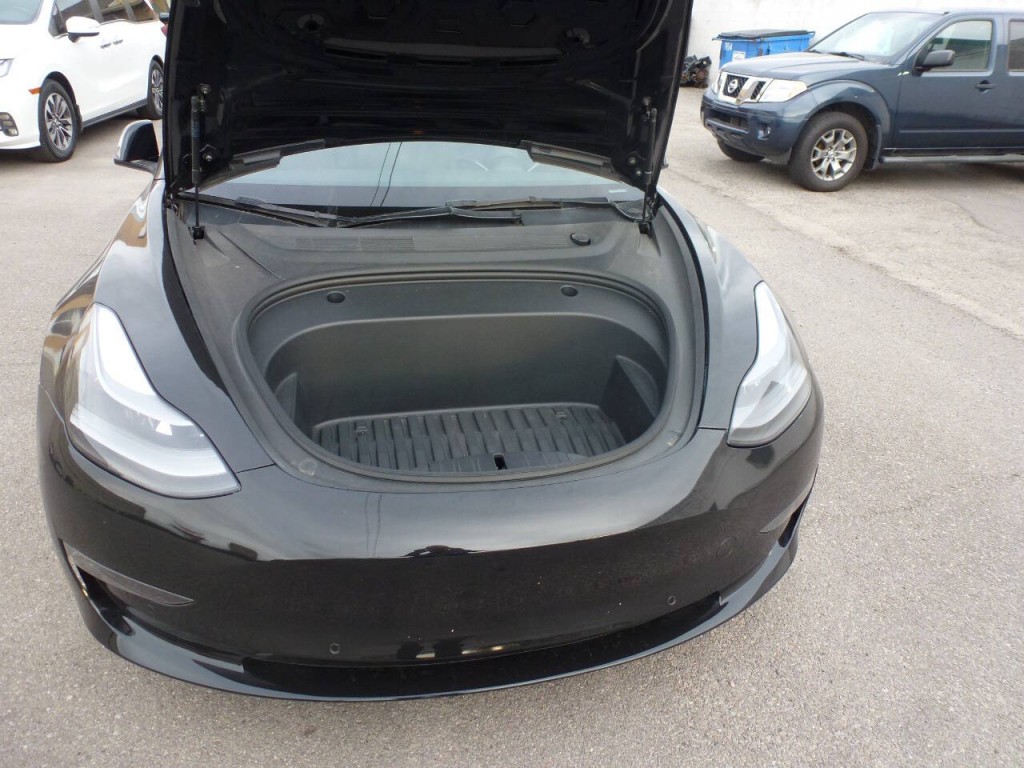 2022 Tesla Model 3 Image 12