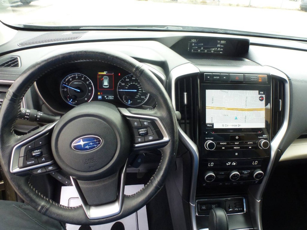 2022 Subaru Ascent Image 10