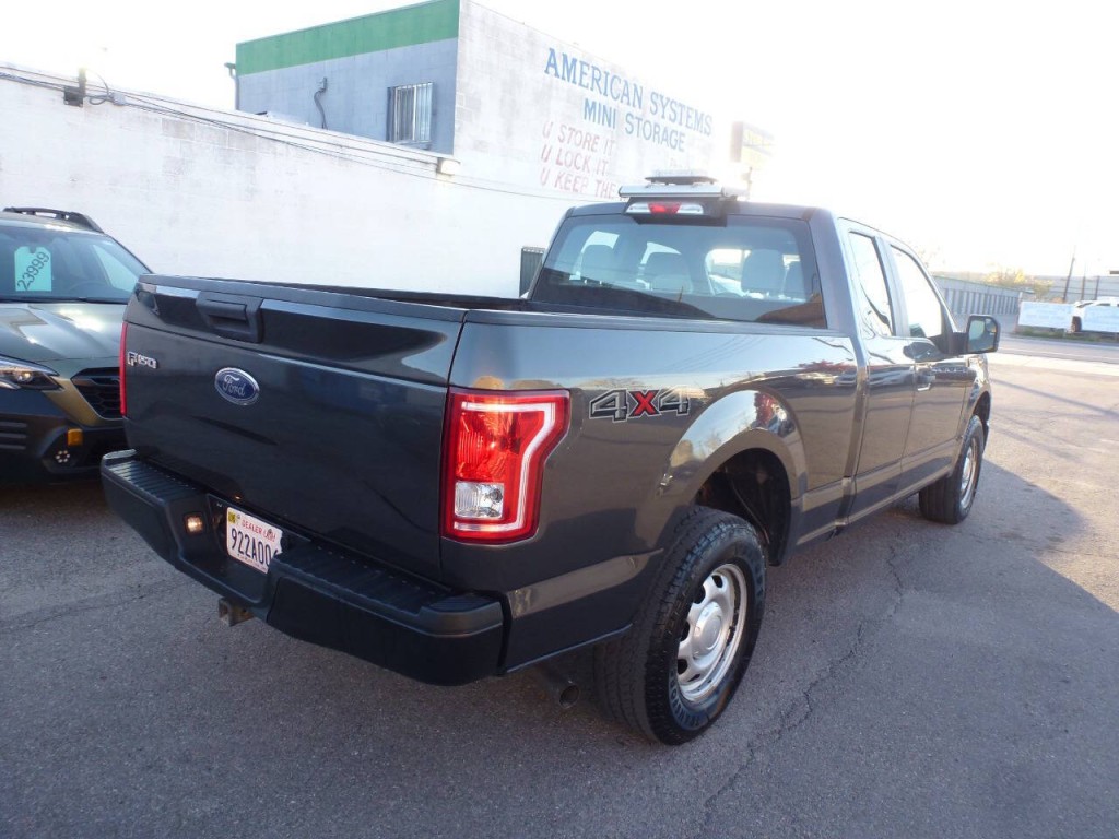 2017 Ford F-150 Image 4