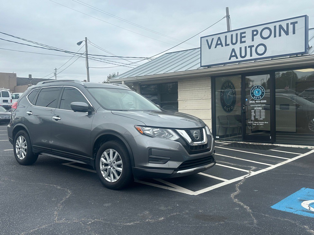 2017 Nissan Rogue Image 2