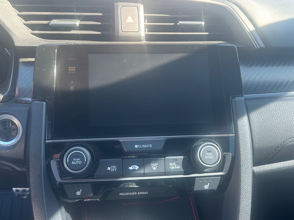 2018 Honda Civic Image 6