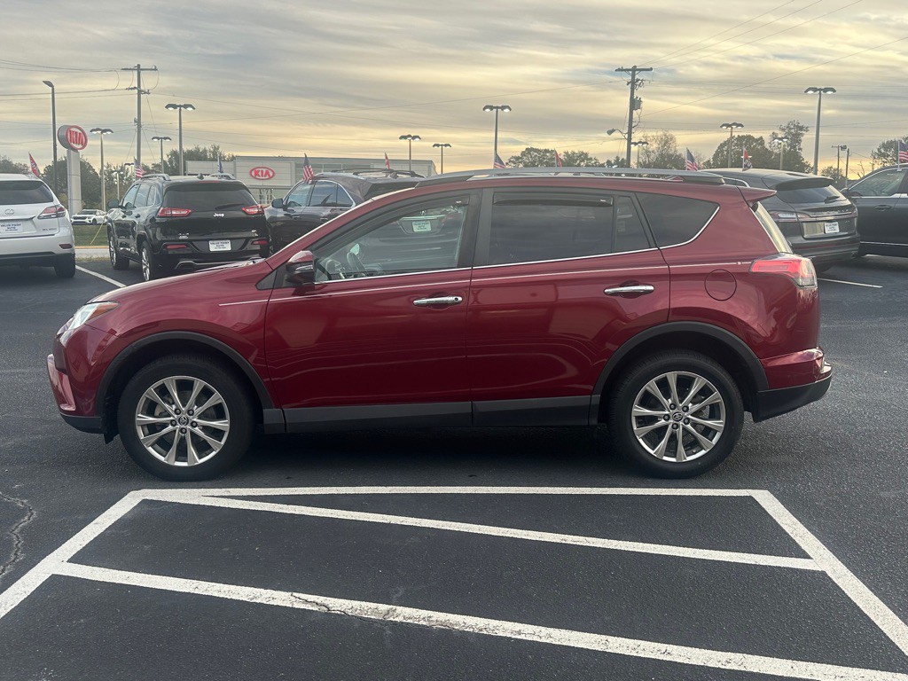 2018 Toyota Rav4 Image 3