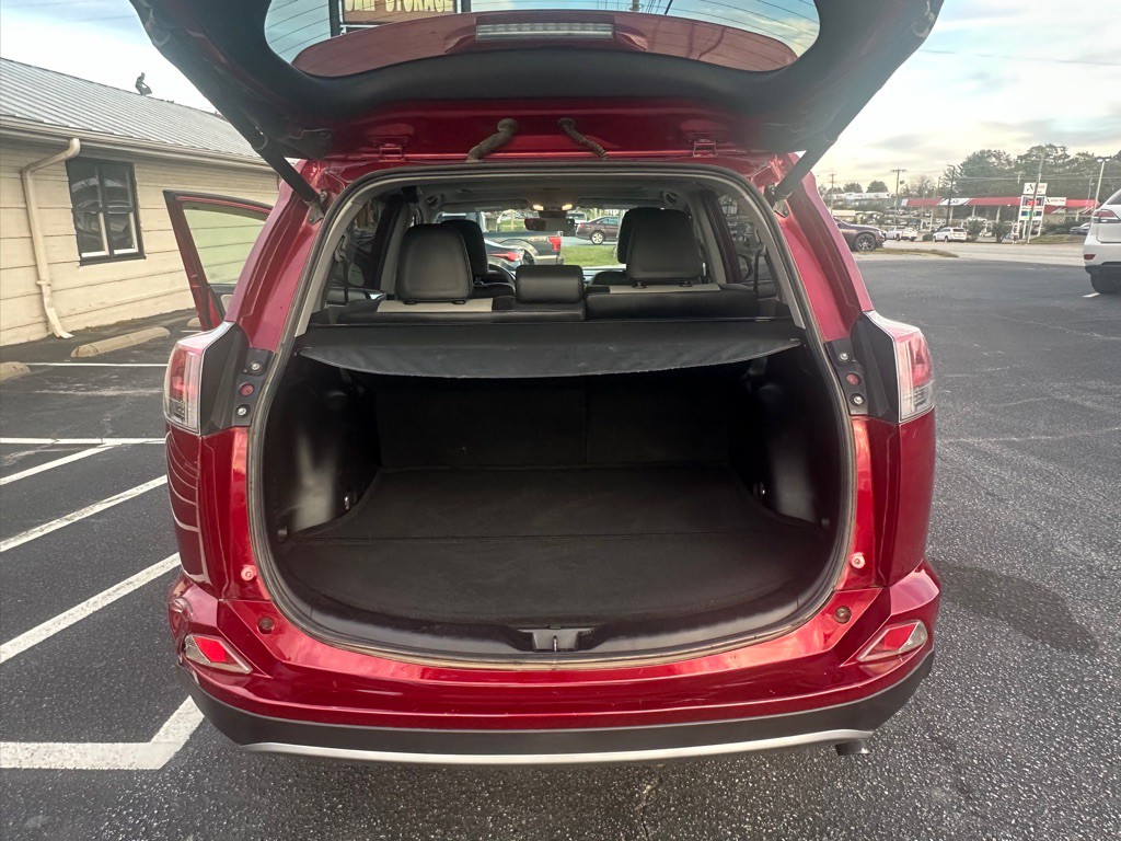 2018 Toyota Rav4 Image 11