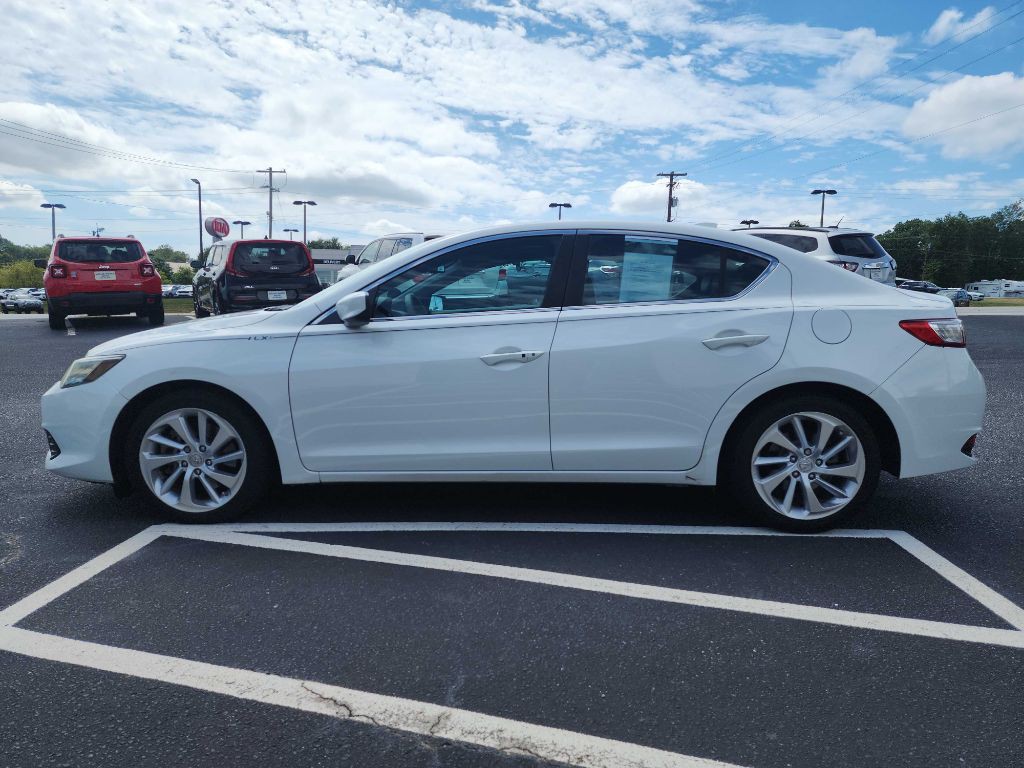 2017 Acura ILX Image 3