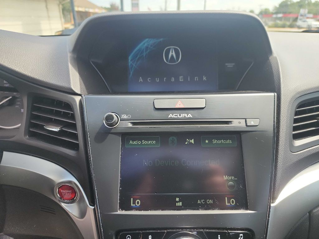 2017 Acura ILX Image 12