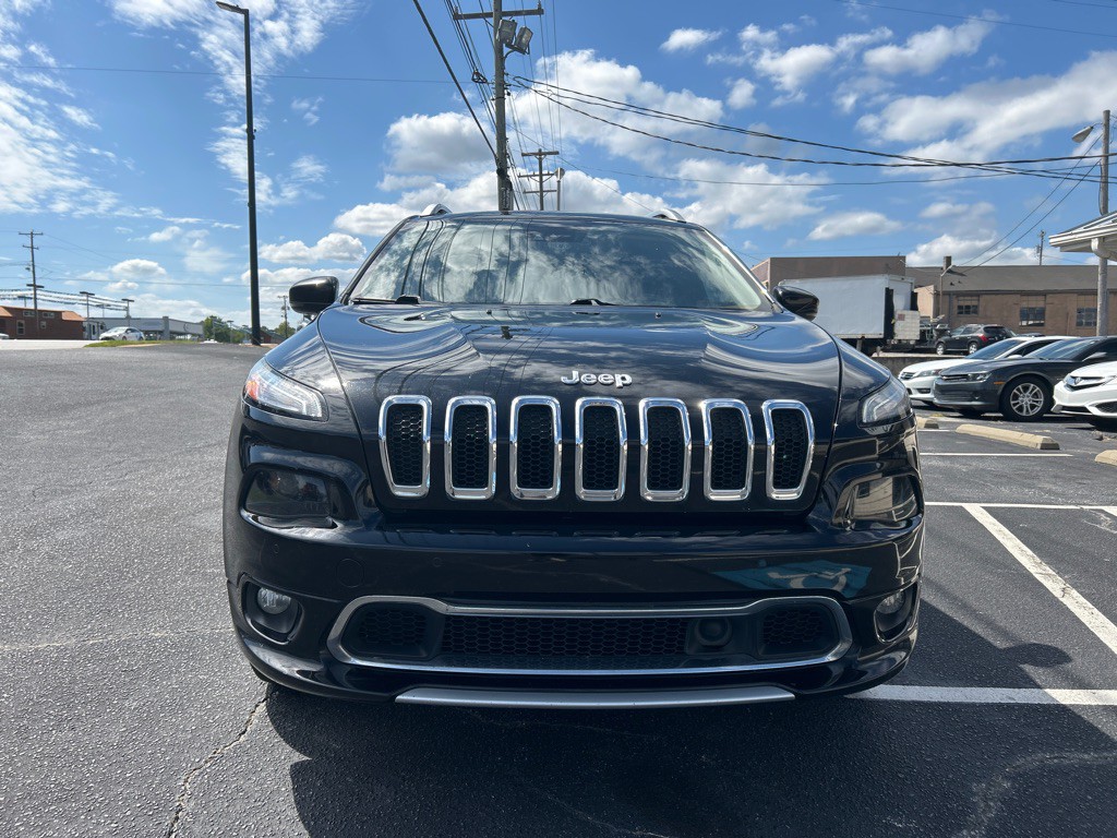 2017 Jeep Cherokee Image 2