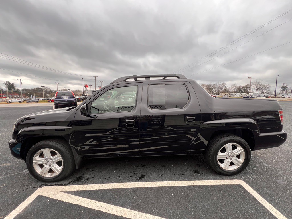 2013 Honda Ridgeline Image 4