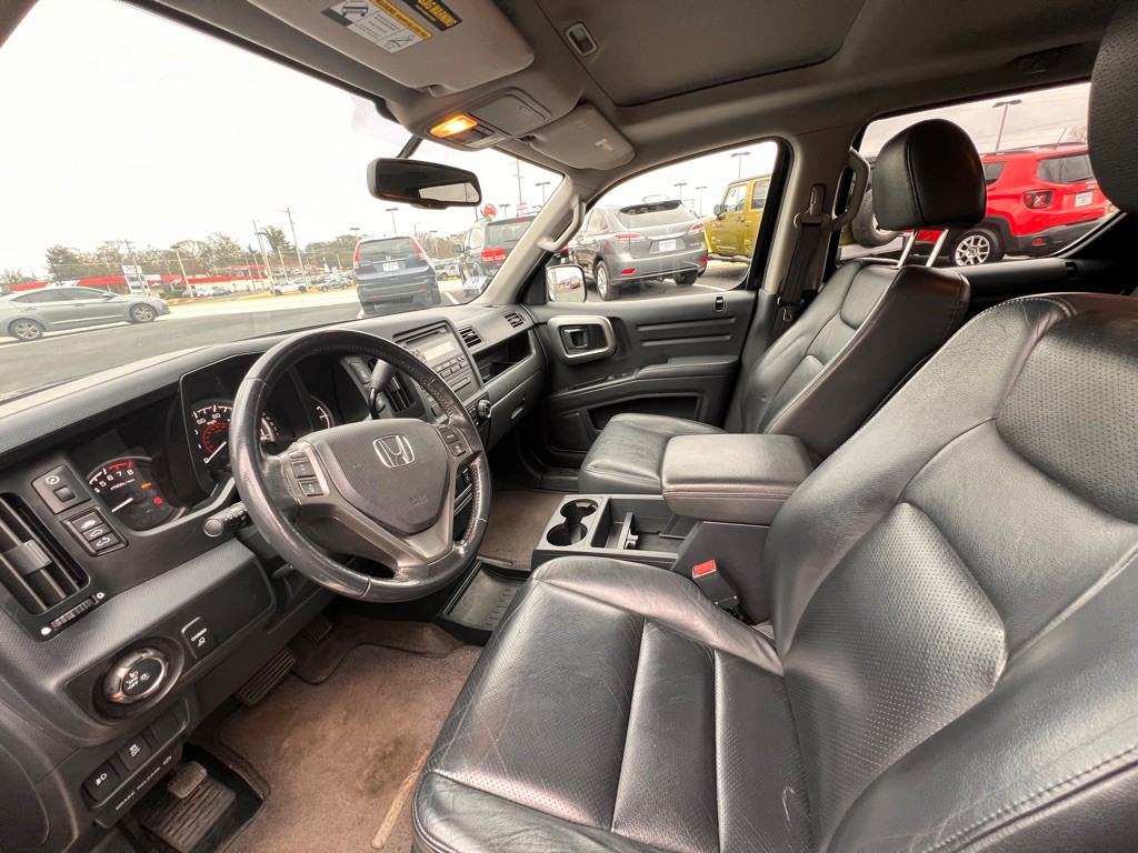2013 Honda Ridgeline Image 5