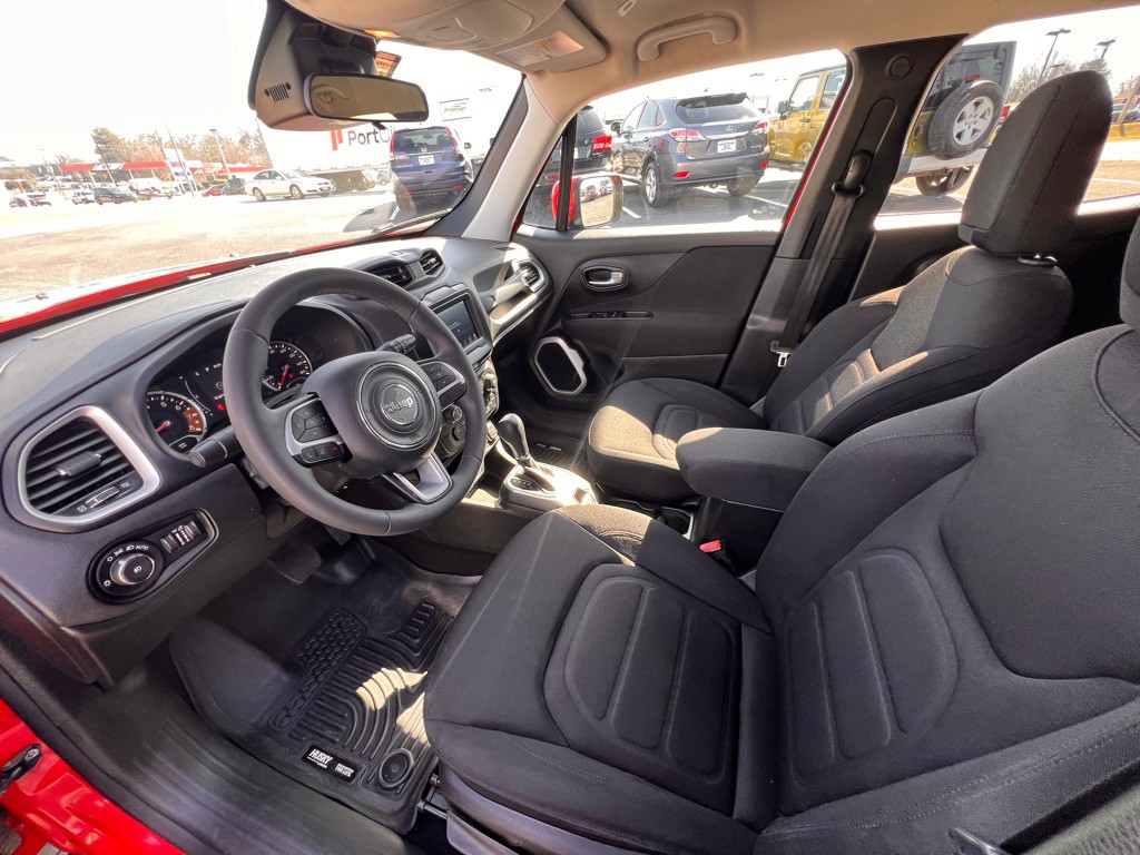 2019 Jeep Renegade Image 6