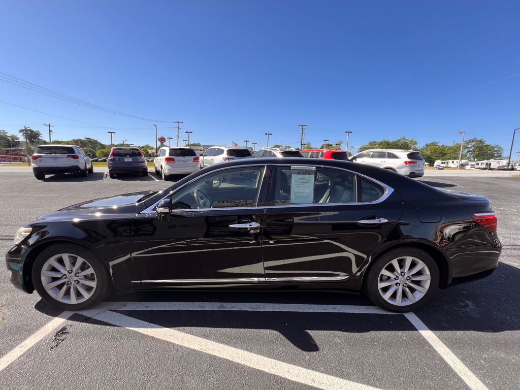 2012 Lexus LS 460 Image 3