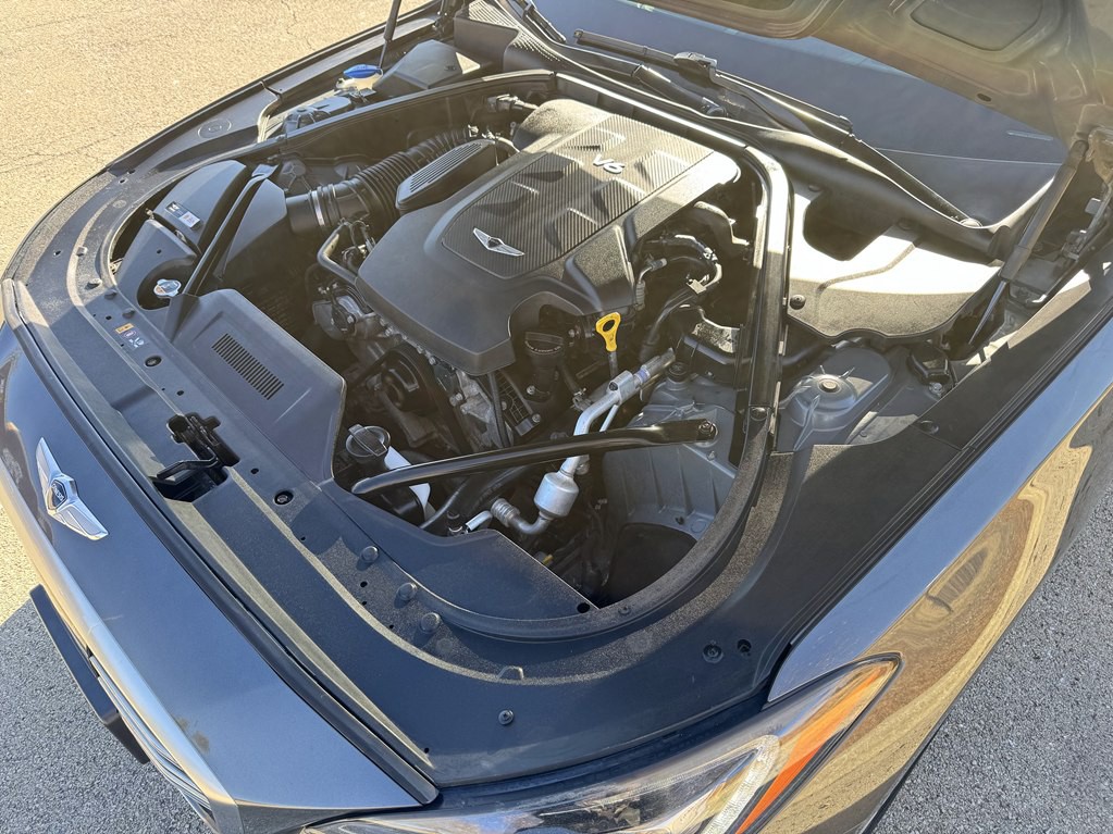 2018 Genesis G80 Image 14
