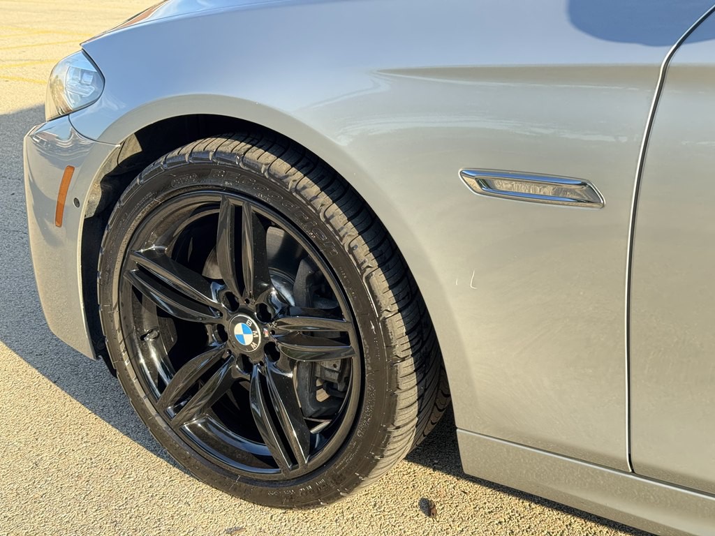 2015 BMW 5 Series Image 10