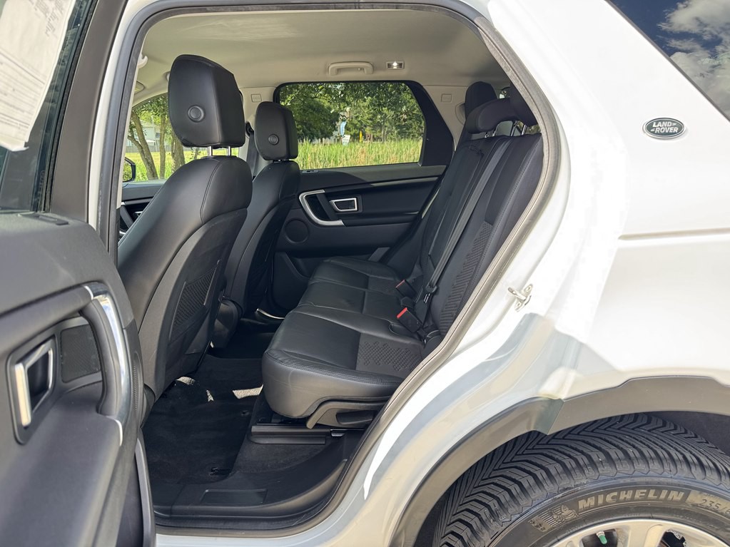 2019 Land Rover Discovery Sport Image 27