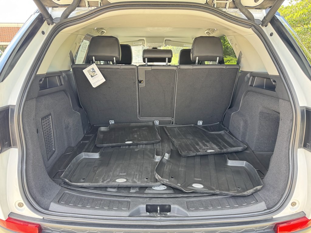 2019 Land Rover Discovery Sport Image 28