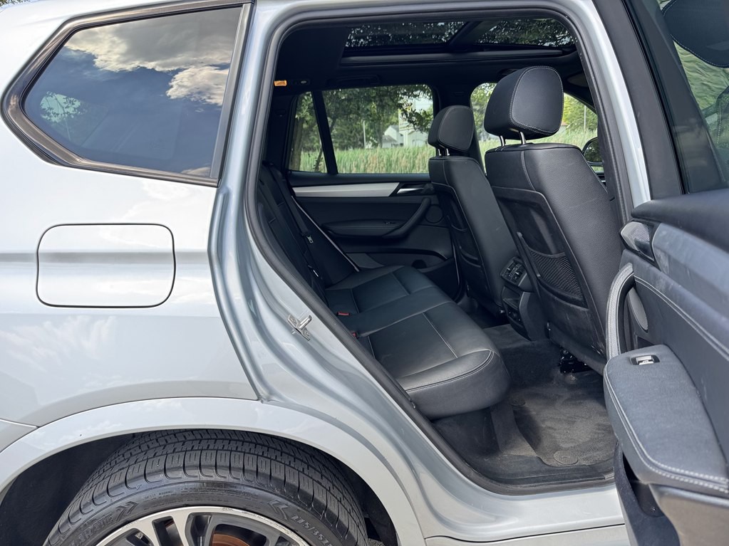 2016 BMW X3 Image 31