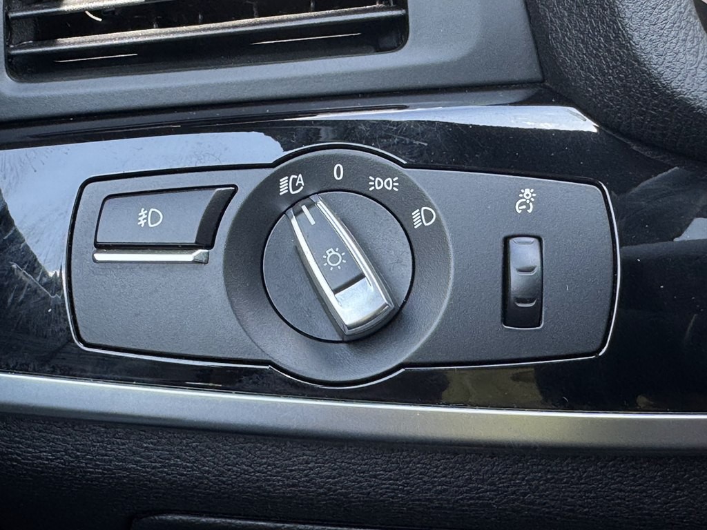 2016 BMW X3 Image 36