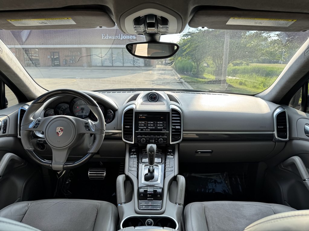 2013 Porsche Cayenne Image 26