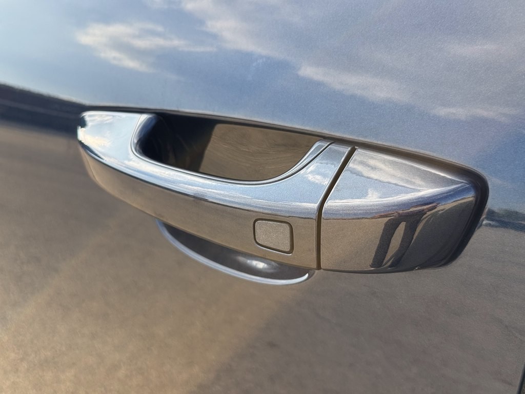 2013 Porsche Cayenne Image 48