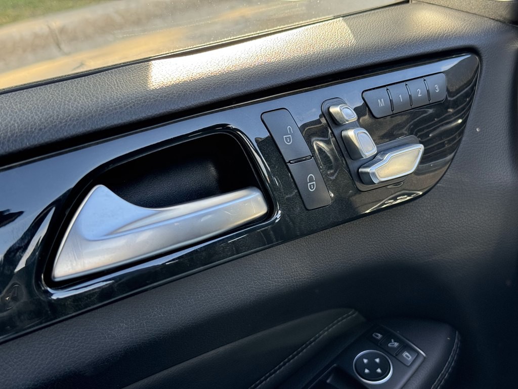 2017 Mercedes-Benz GLE-Class Image 29