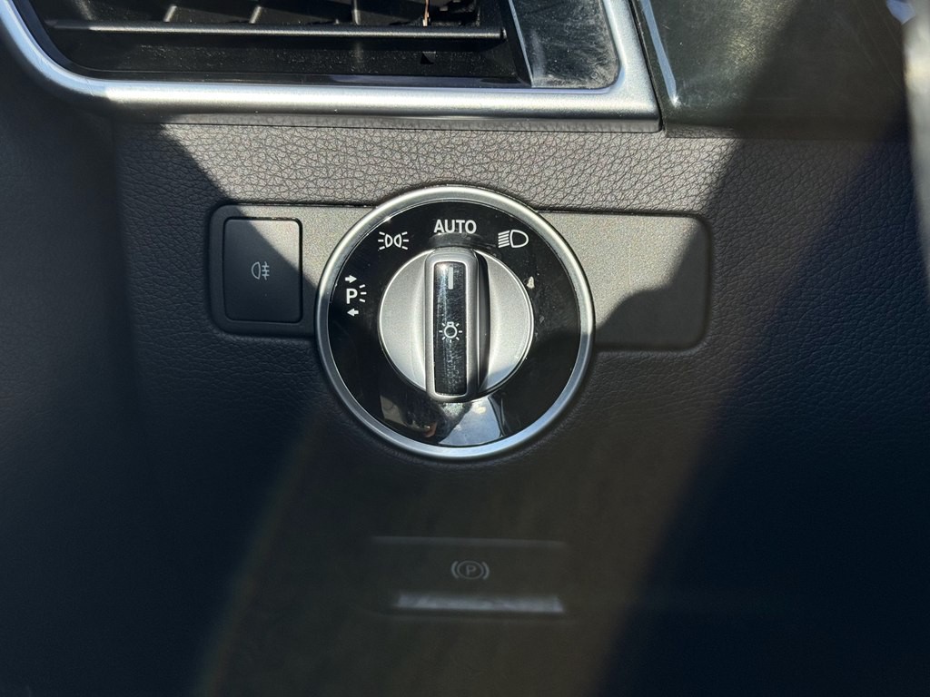 2017 Mercedes-Benz GLE-Class Image 30