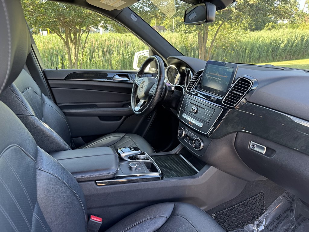 2017 Mercedes-Benz GLE-Class Image 32