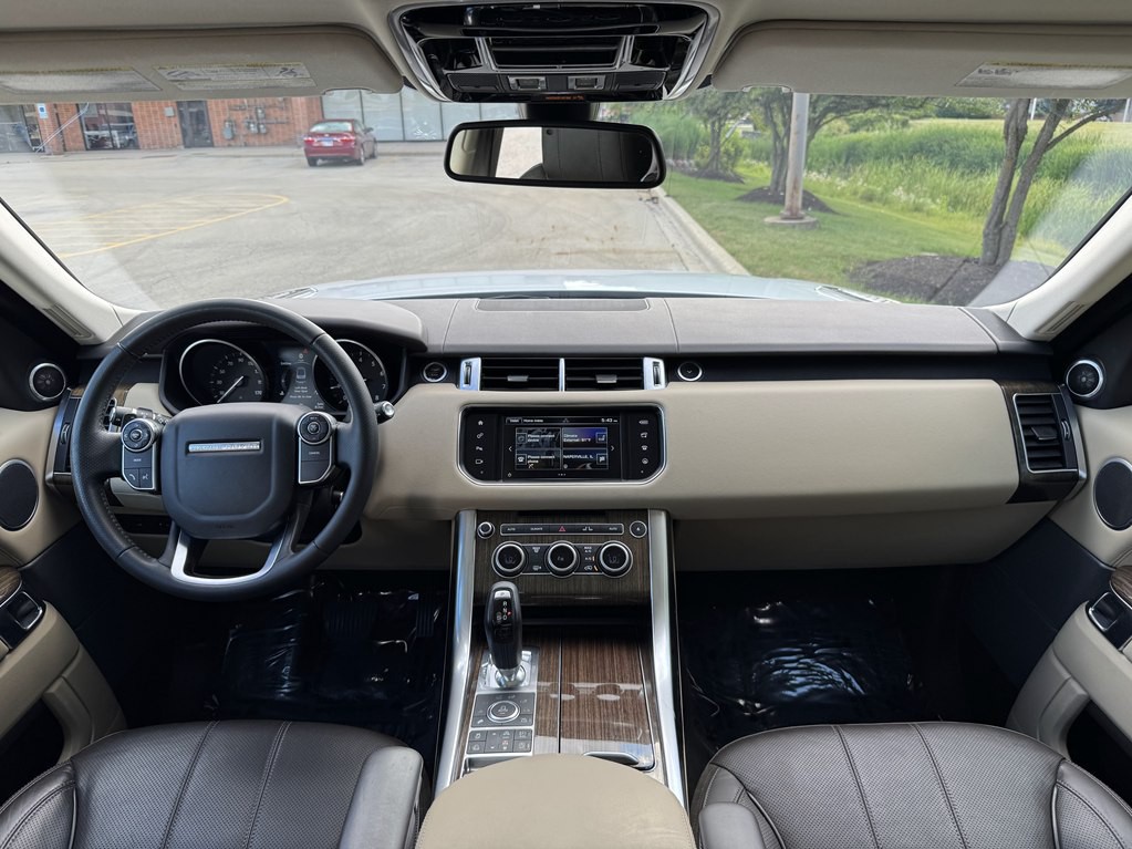 2016 Land Rover Range Rover Image 39