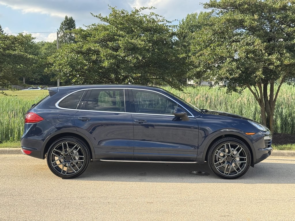 2011 Porsche Cayenne Image 5