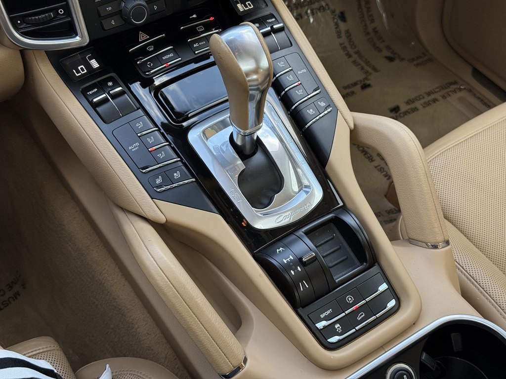 2011 Porsche Cayenne Image 19