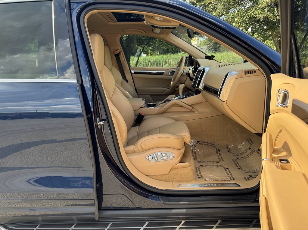 2011 Porsche Cayenne Image 27