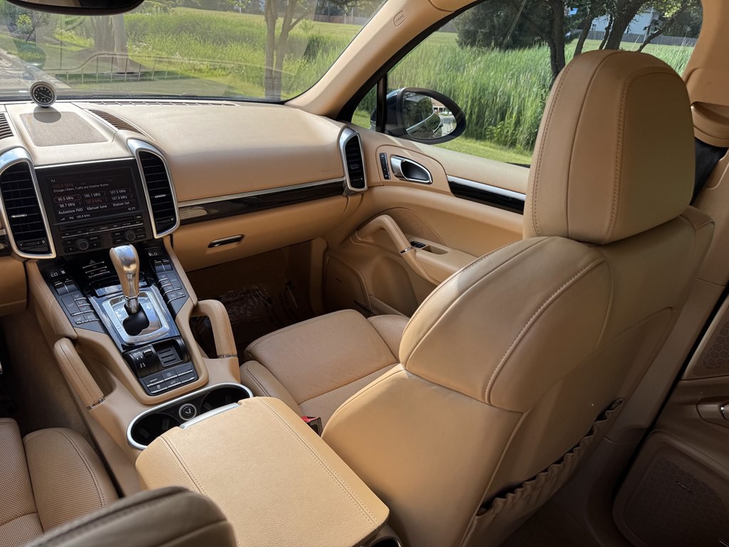2011 Porsche Cayenne Image 30