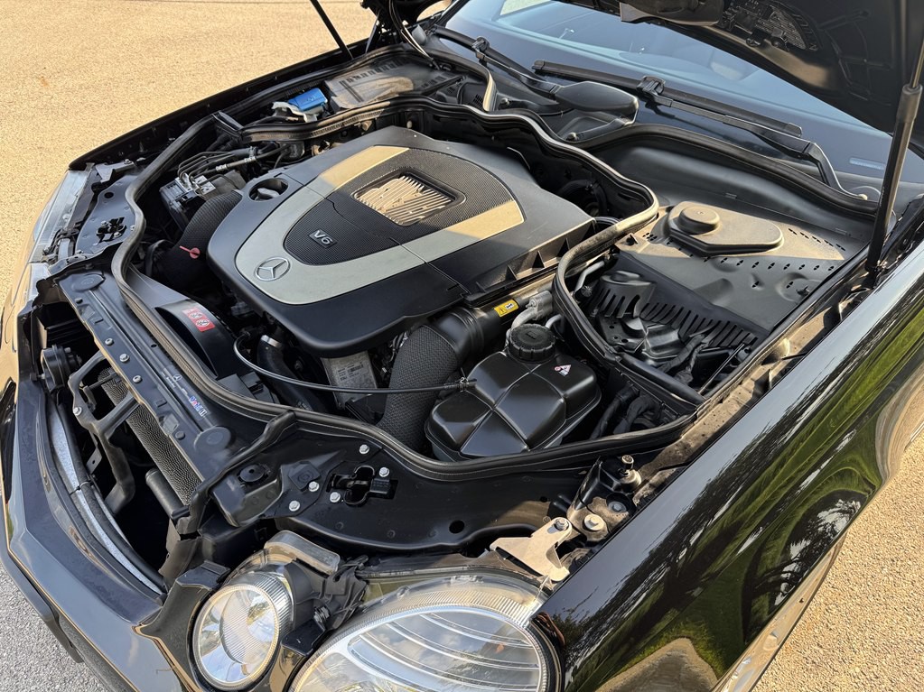 2009 Mercedes-Benz E-Class Image 17