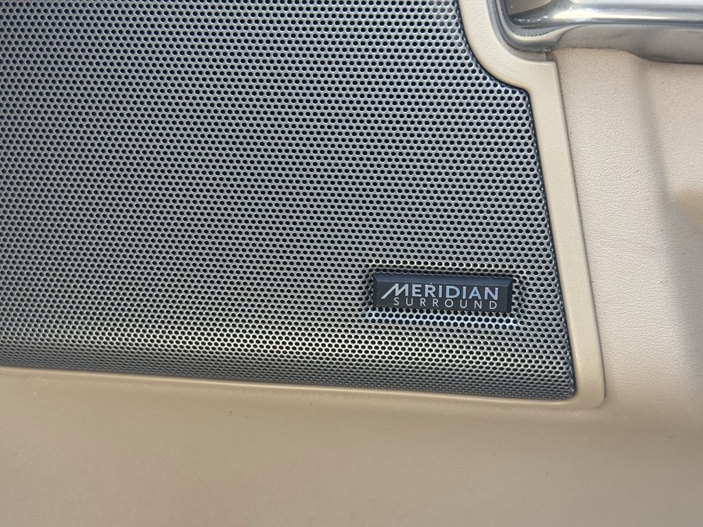 2016 Land Rover LR4 Image 29