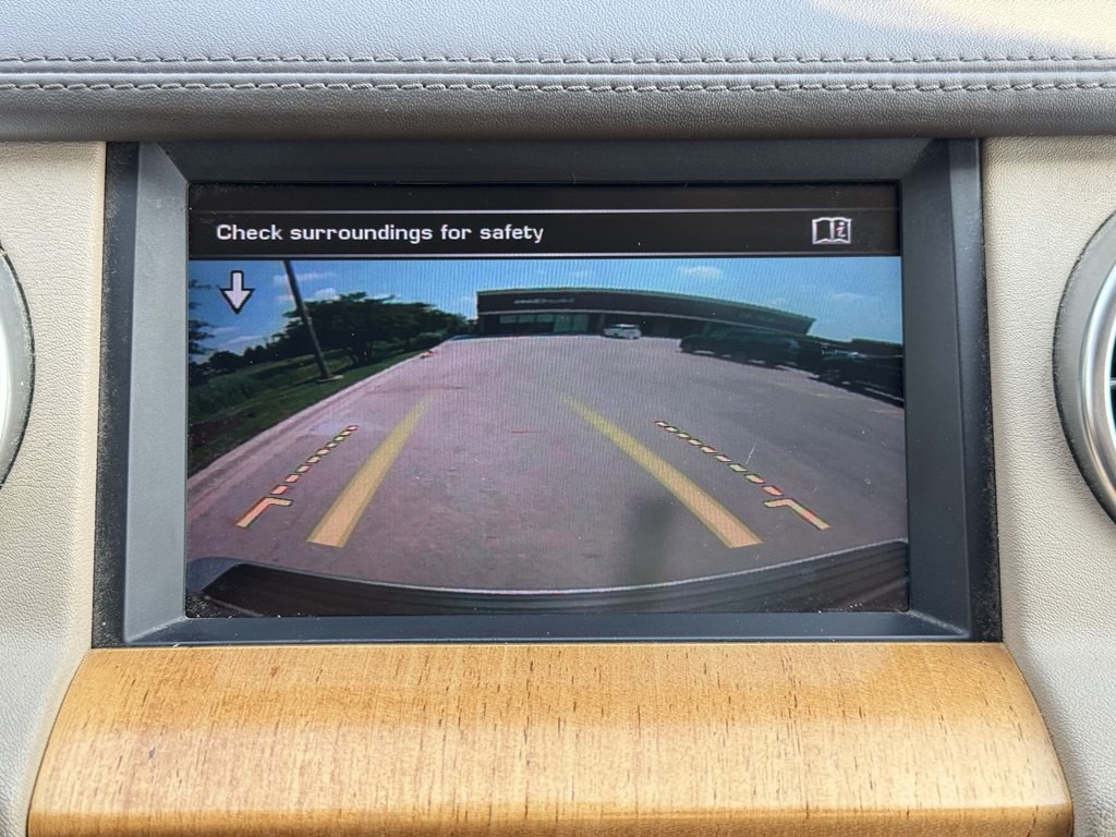2016 Land Rover LR4 Image 33