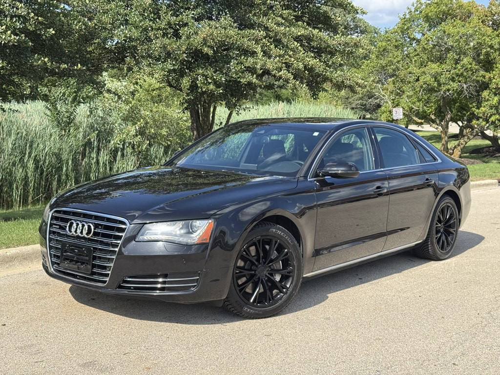2013 Audi A8 Image 1