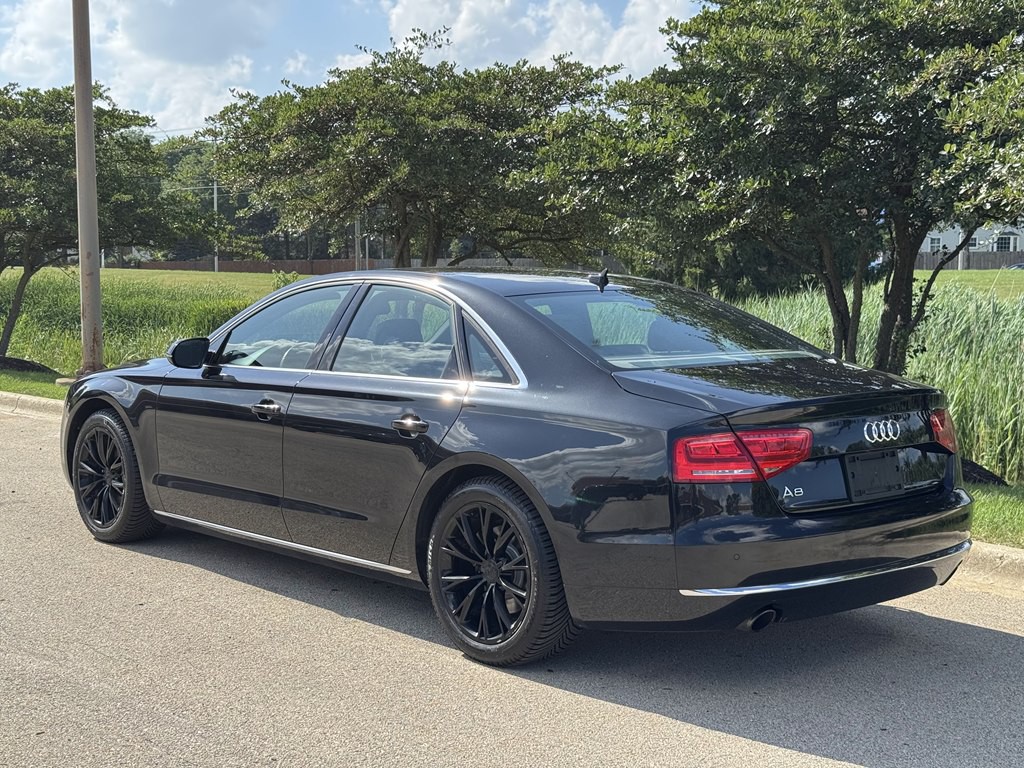 2013 Audi A8 Image 4