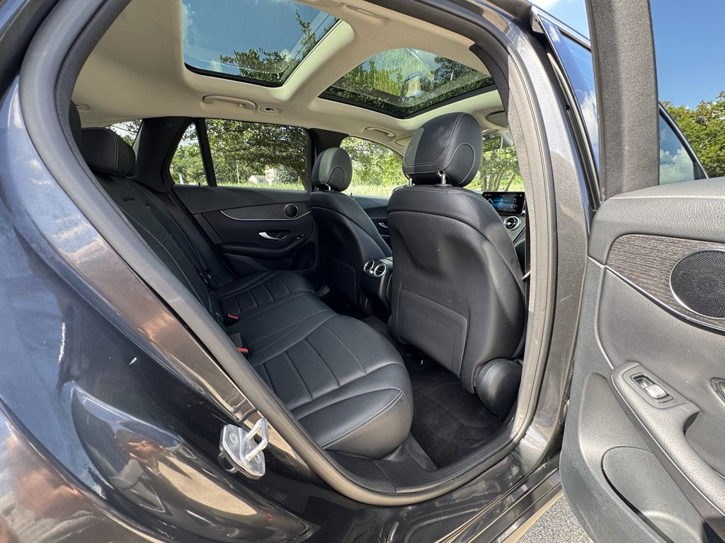 2020 Mercedes-Benz GLC-Class Image 30