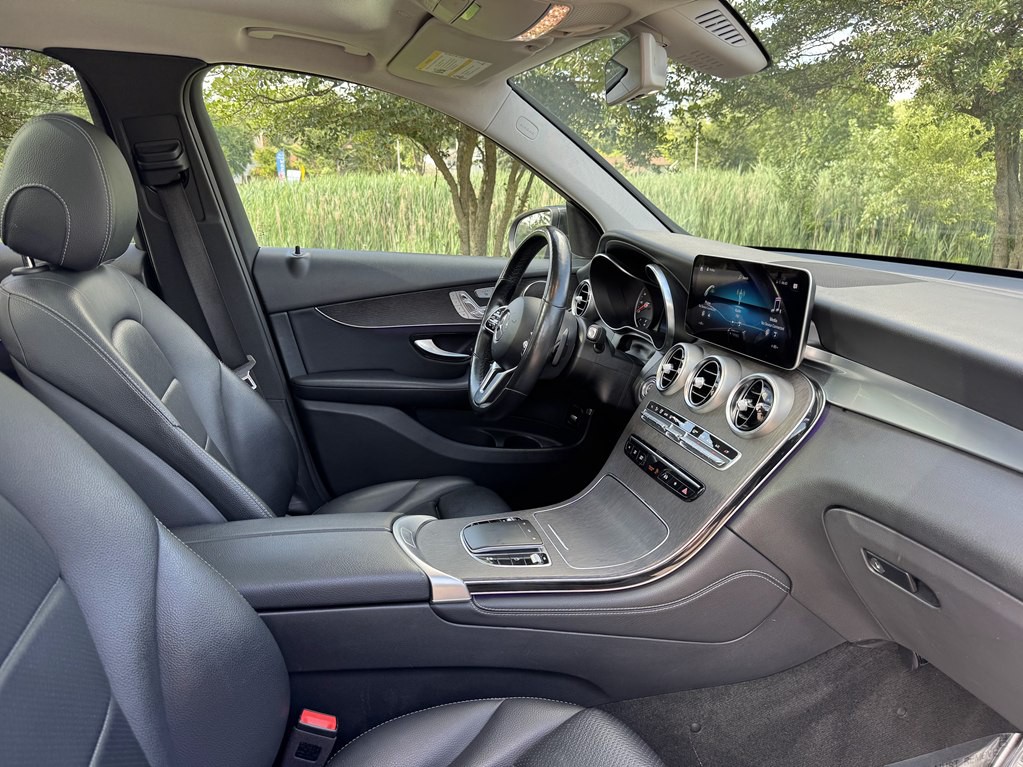 2020 Mercedes-Benz GLC-Class Image 32